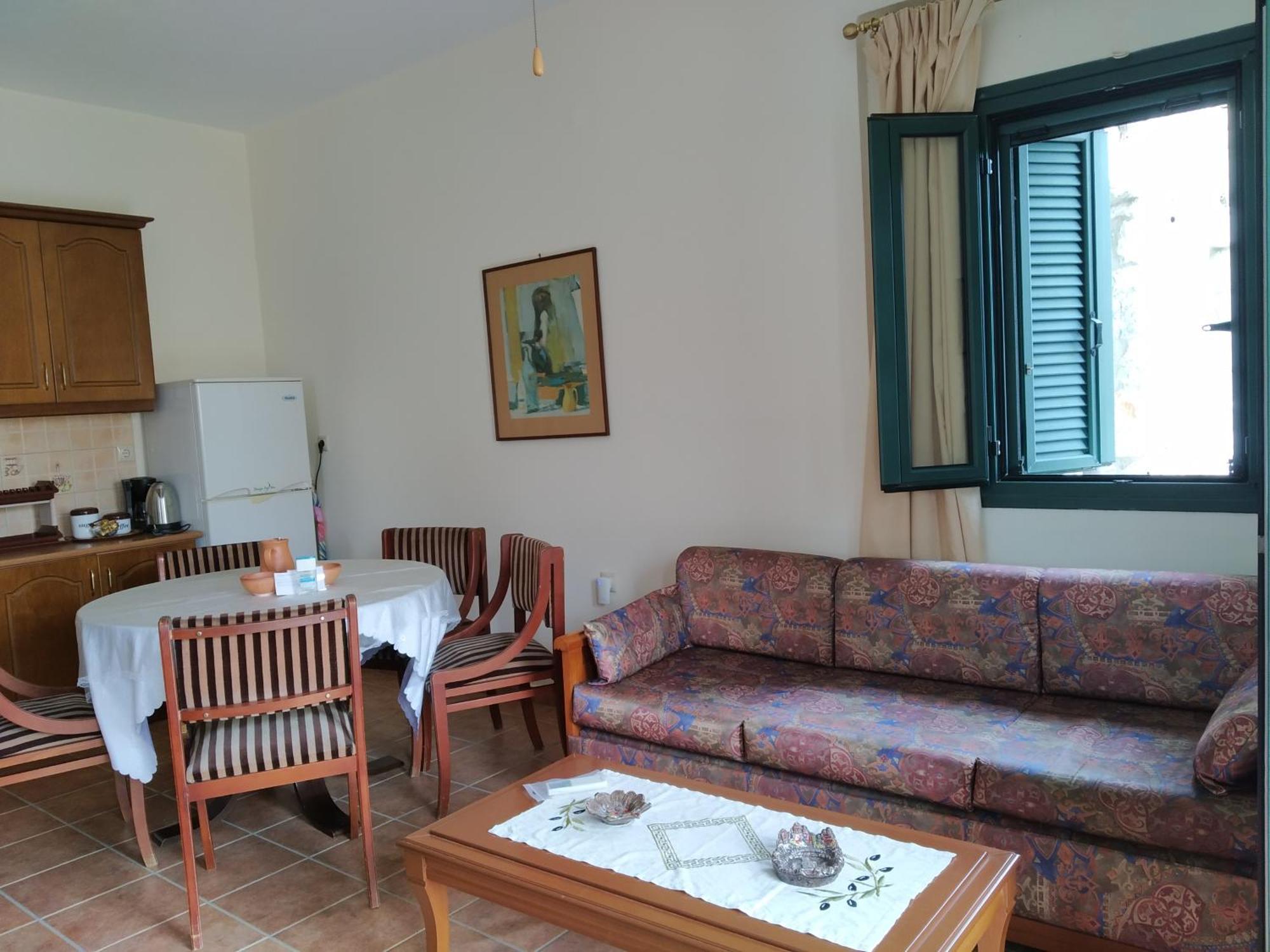 Vatoulia House Lejlighedshotel Néon Oítilon Eksteriør billede