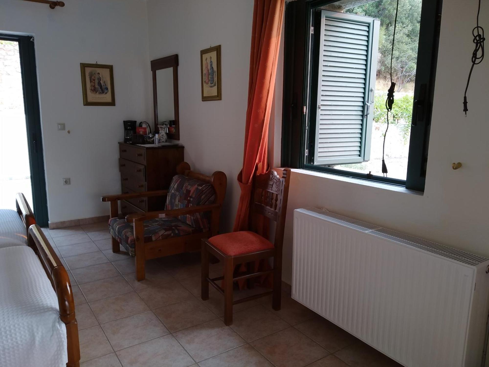 Vatoulia House Lejlighedshotel Néon Oítilon Eksteriør billede