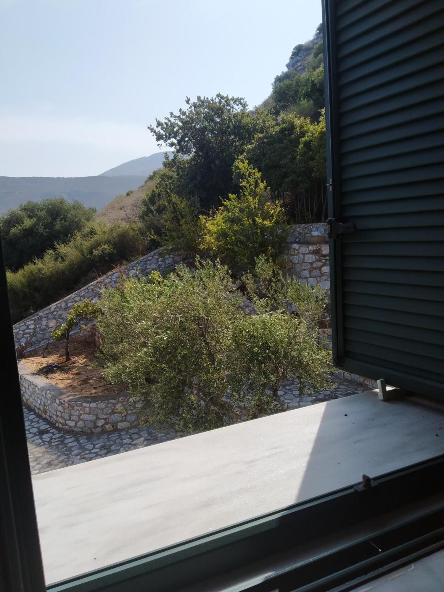 Vatoulia House Lejlighedshotel Néon Oítilon Eksteriør billede